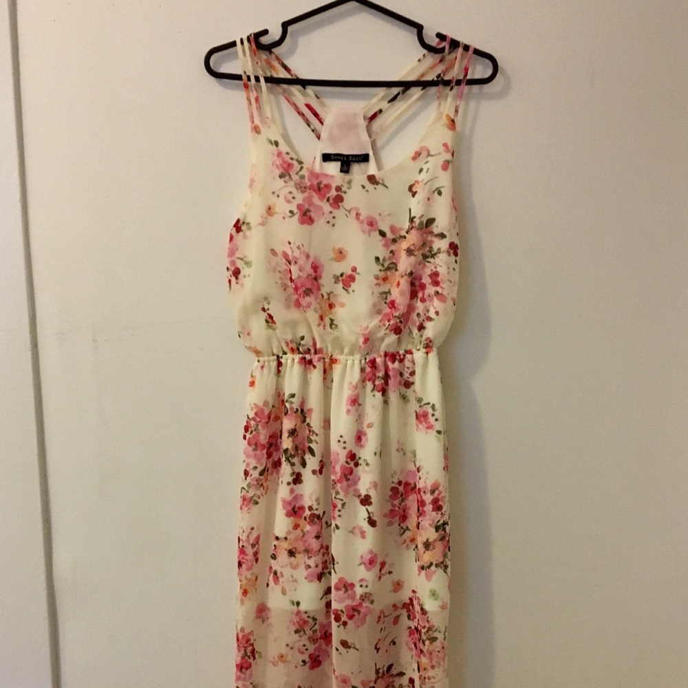 Beautiful Floral Dress Size Small